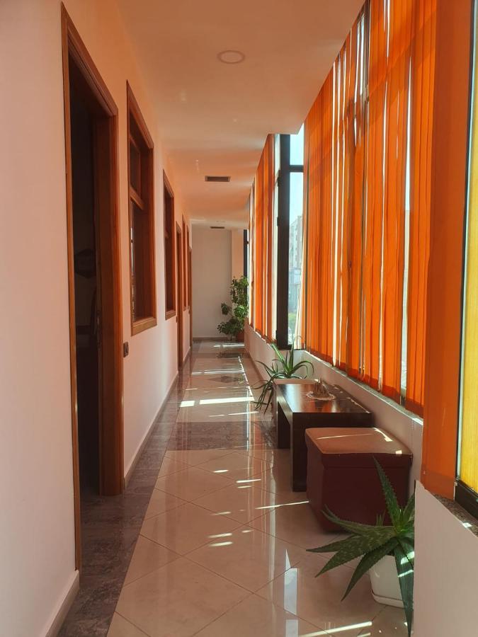 Hotel W Bush Square Fushe-Kruje Exterior photo